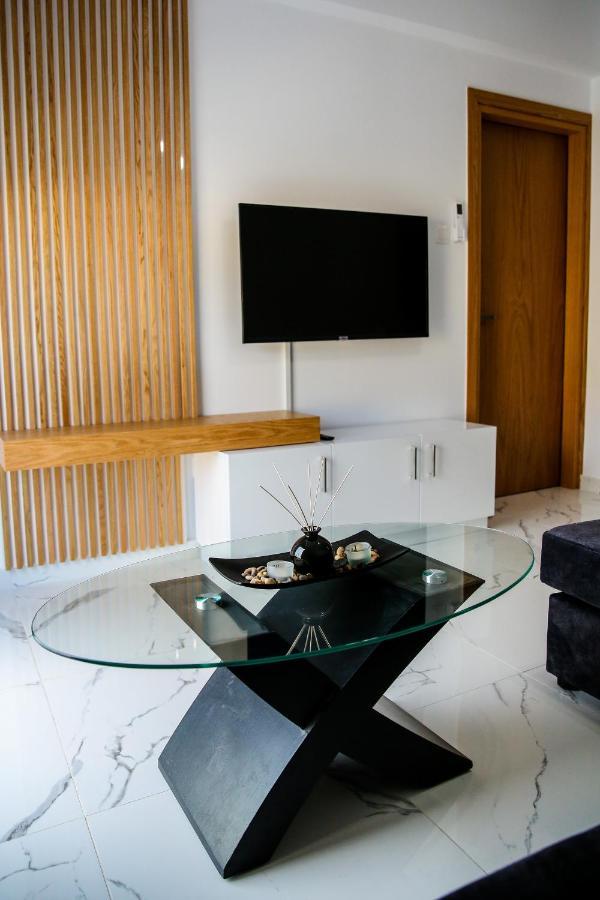 Sea Side Appartment In Kato Paphos Exterior foto